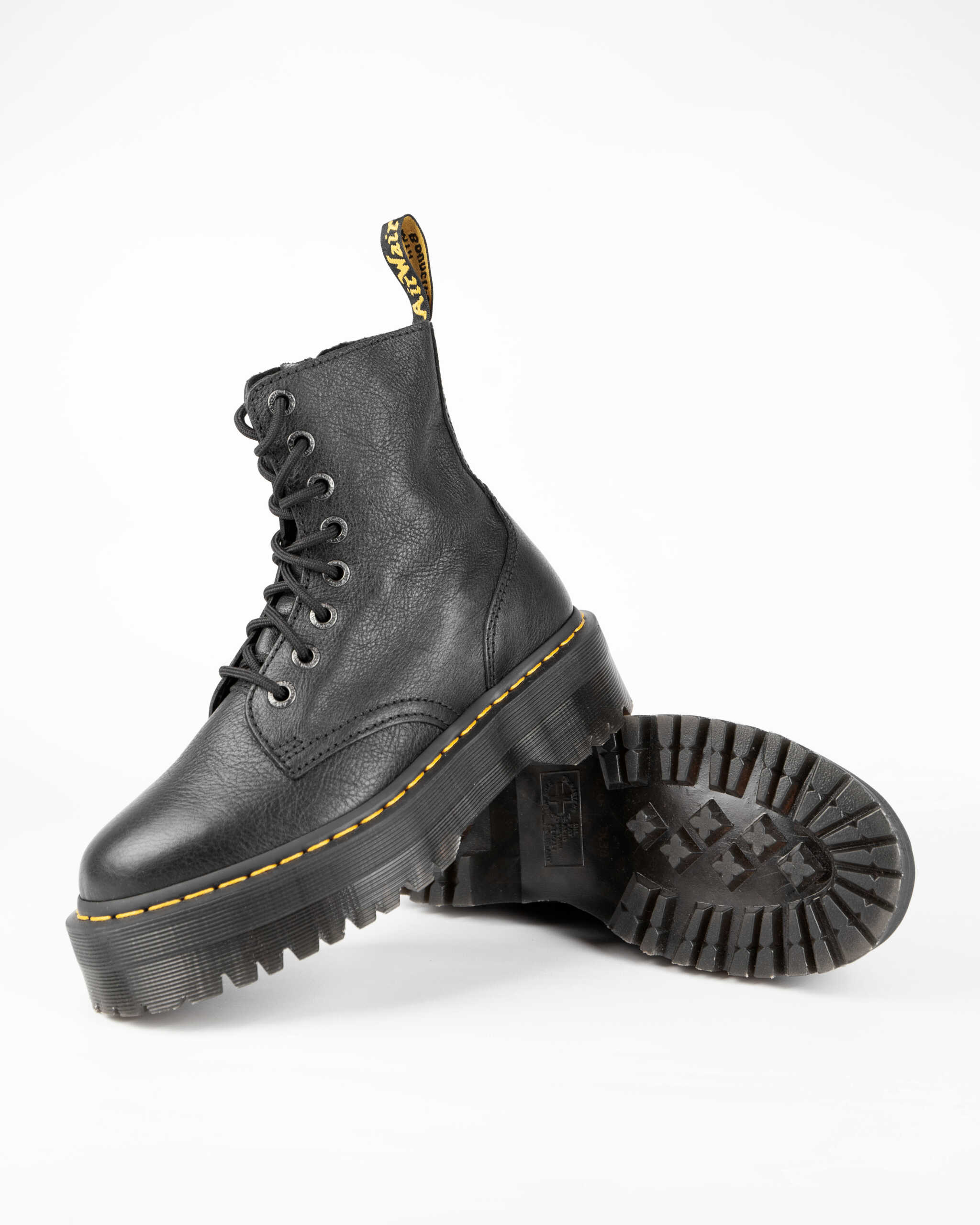 Dr. Martens Jadon - Black Pisa