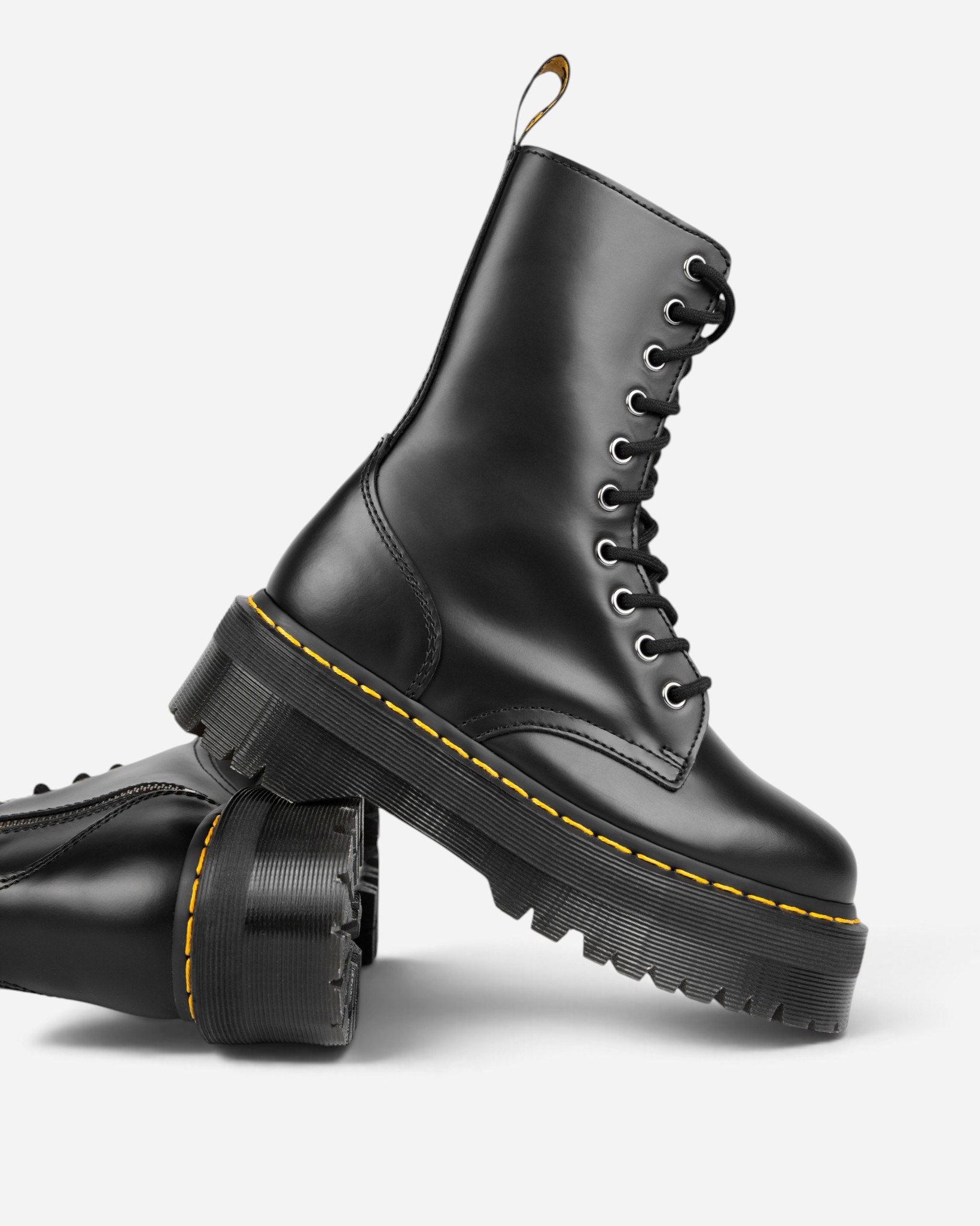Dr. Martens Jadon Hi - Black Polished Smooth