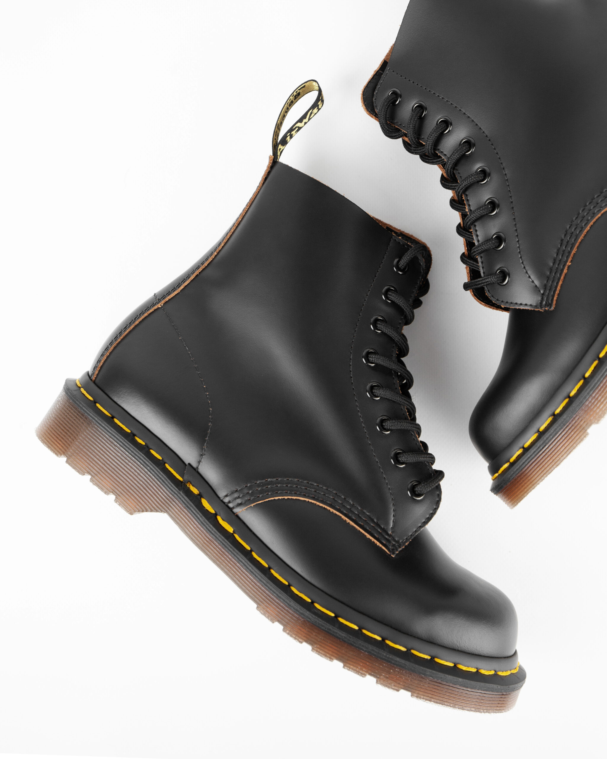 Dr. Martens 1460 Vintage 'Made in England' - Black Quilon