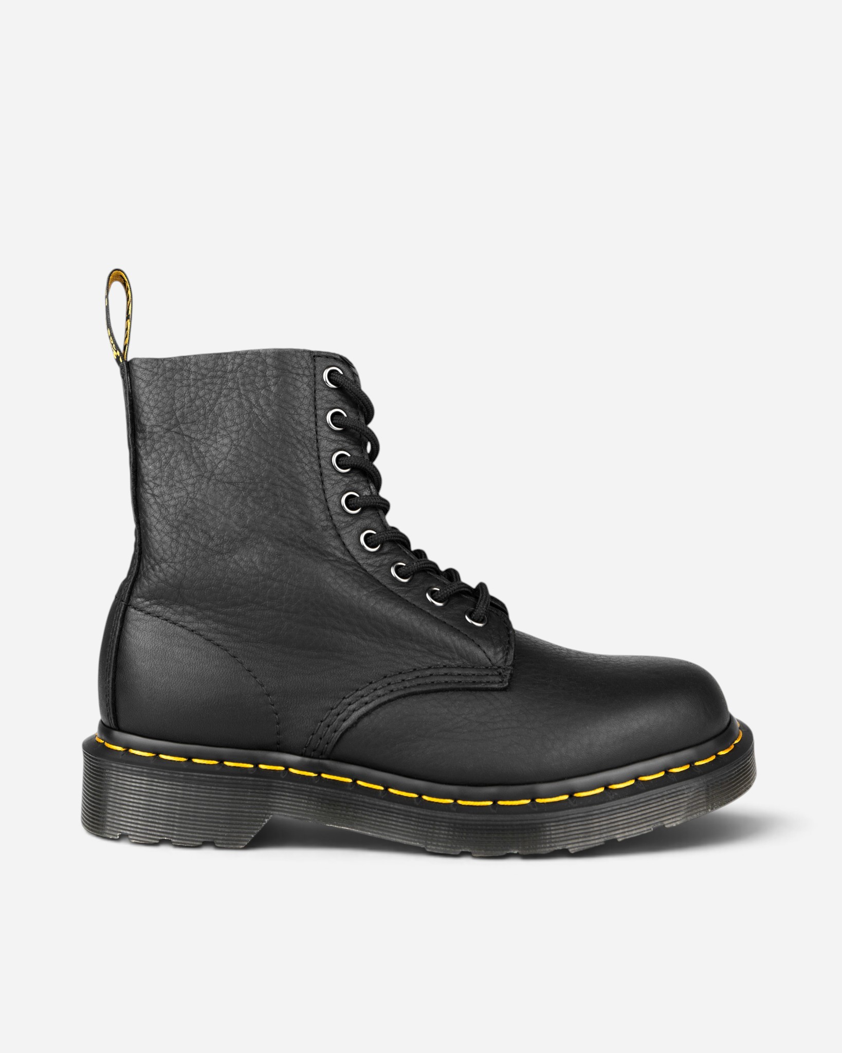 Dr. Martens Pascal - Black Ambassador